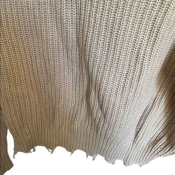 Destroyed Cropped Sweater, Size XS - Picture 4 of 5